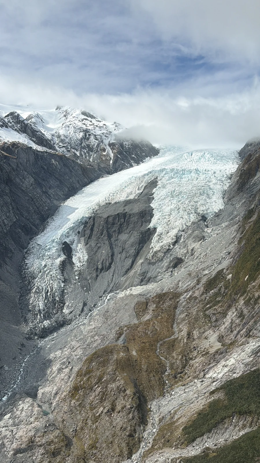 Ice and rock in detail