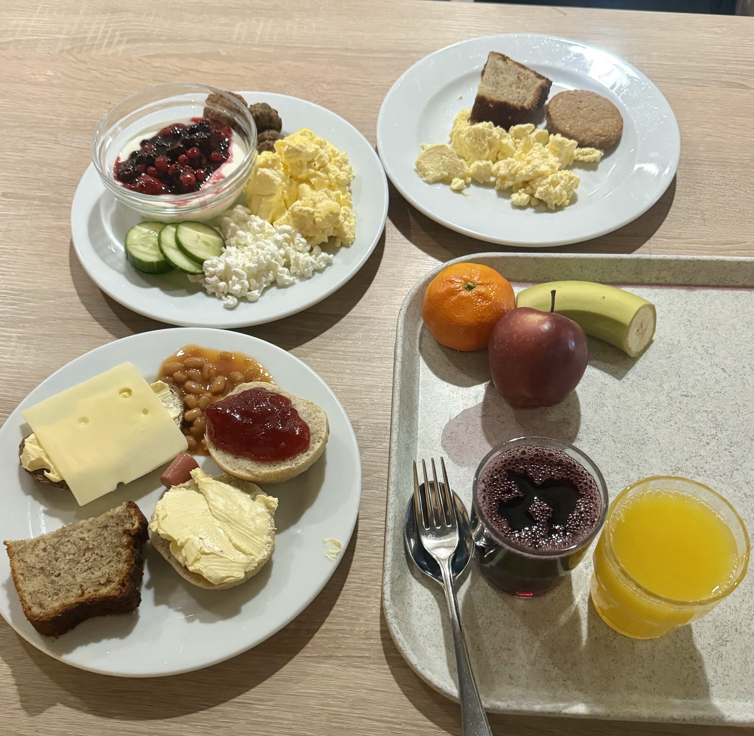 Breakfast before the village