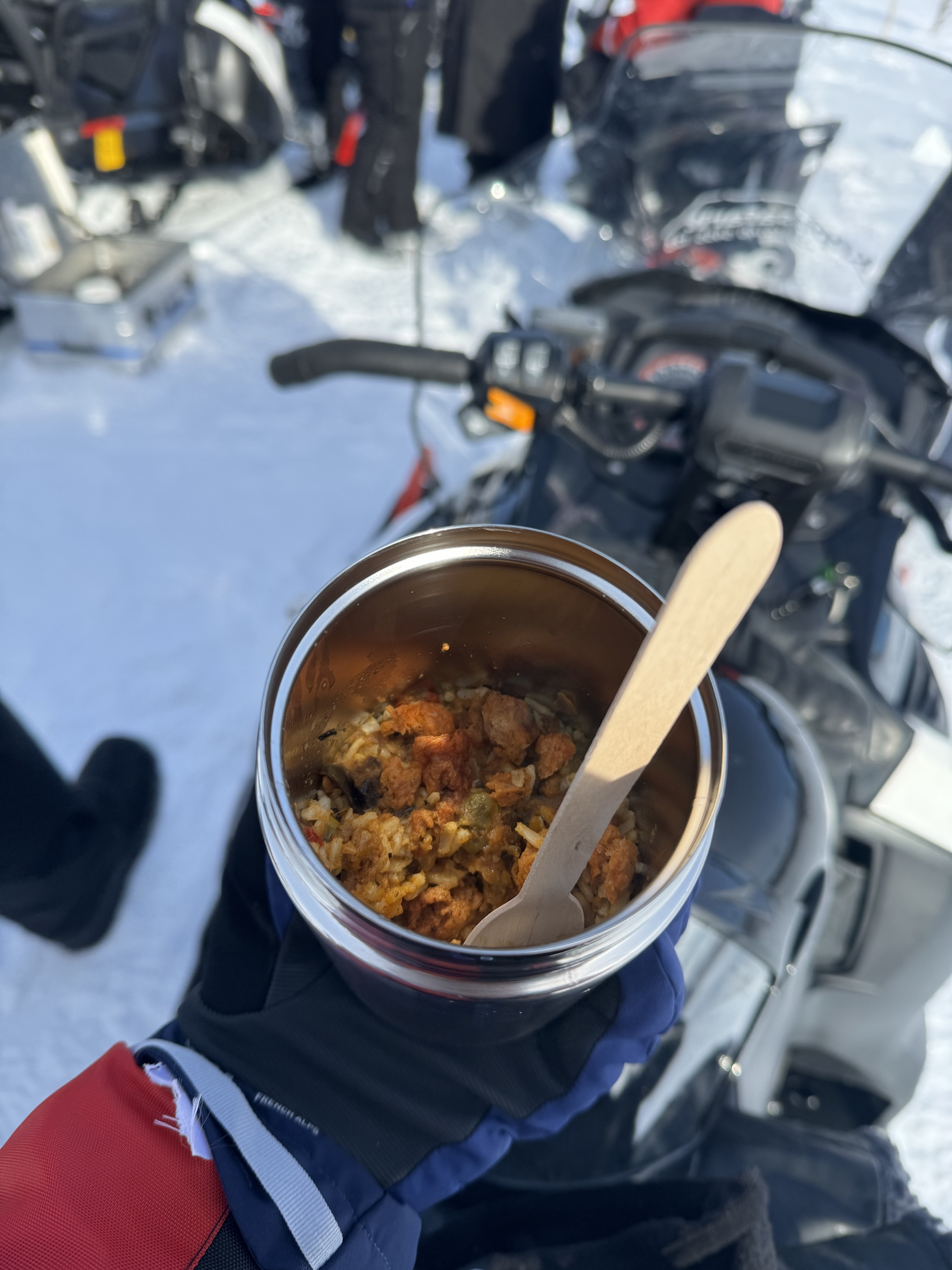 A warm safari lunch
